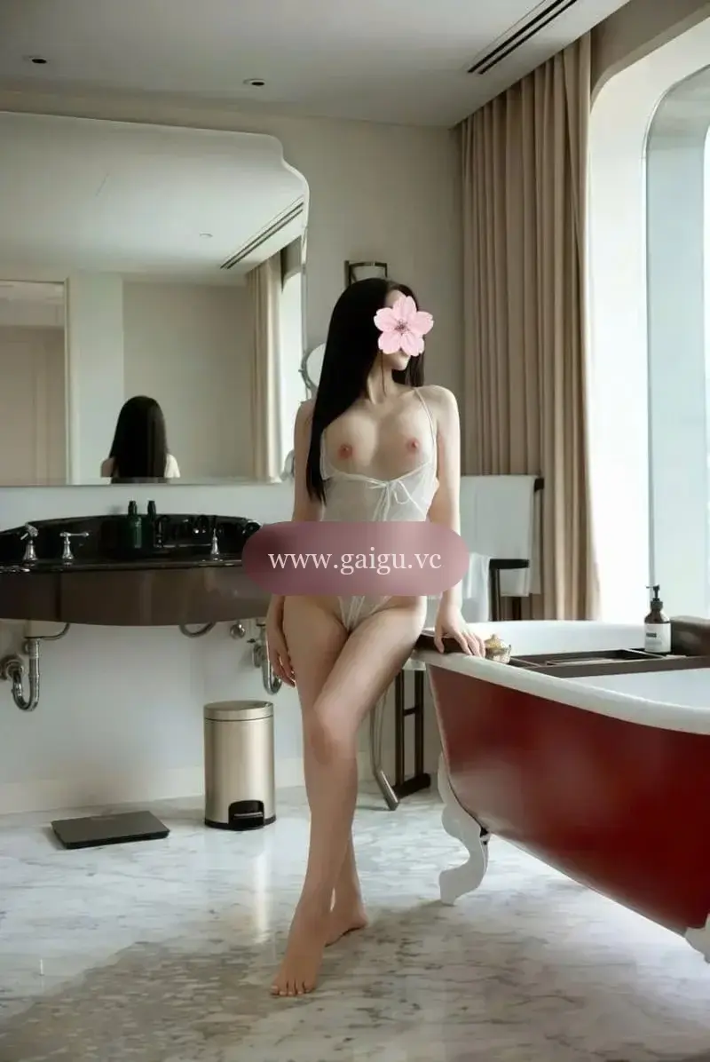BẢO ANH - ✨ ❤️ BÚP BÊ MẶT CỰC XINH E 2K3☀️❤️☀️– NGỰC TO, BƯỚM NGON – SV BAO PHÊ NHIỆT TÌNH PHỤC VỤ A