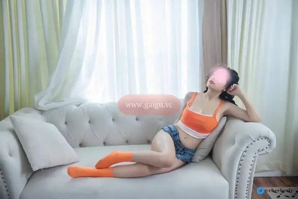 Lin Lin - Siêu Phẩm Tầm Phân Khúc, Thư Ký Tóc Ngắn Dâm Đãng