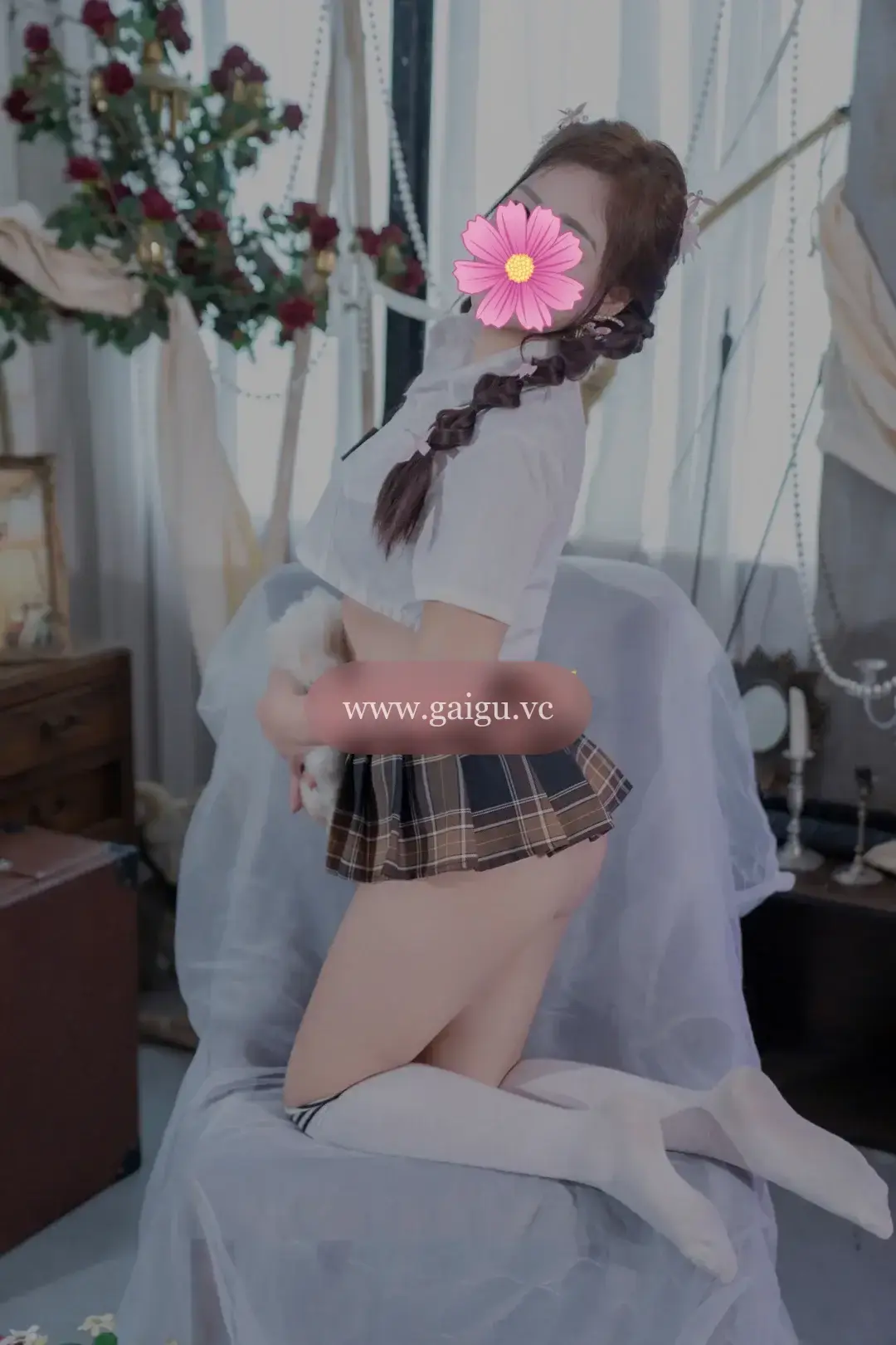 gái mới na na lần đầu tiên di làm vui vẻ nhiệt tình
