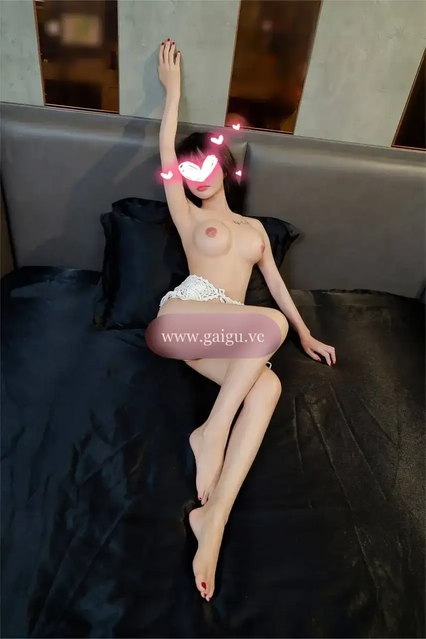 HOT GIRL U2000 UYÊN LAVIE- FACE CỰC XINH TEEN HÚT HỒN MỌI CHECKER