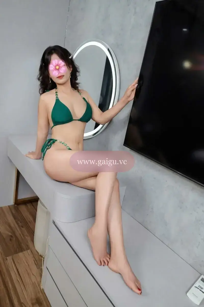 🌟💥BÉ LAN💥🌟XIN DÂM PHỤC VỤ VUI VẺ