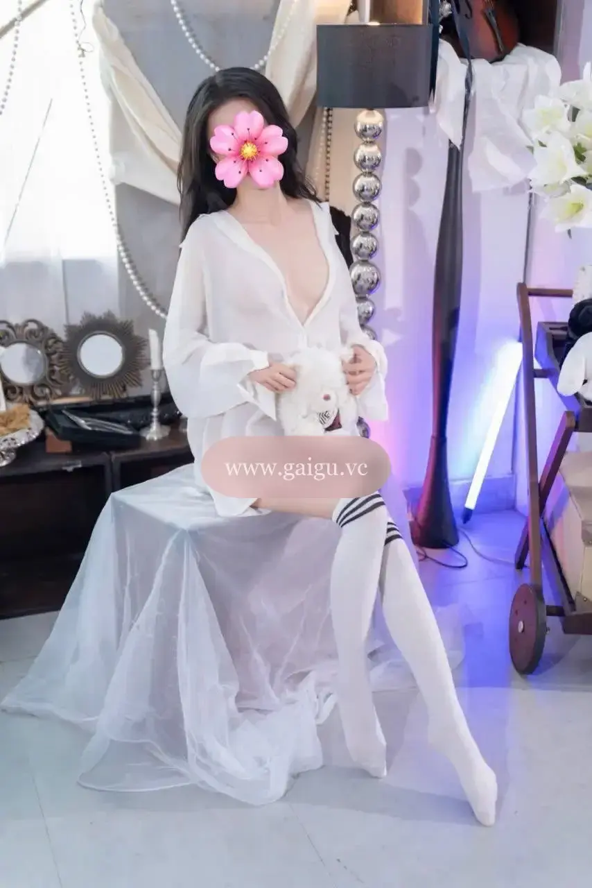 Bối Nhi lolite  xuất tinh vào miệng đẳng cấp