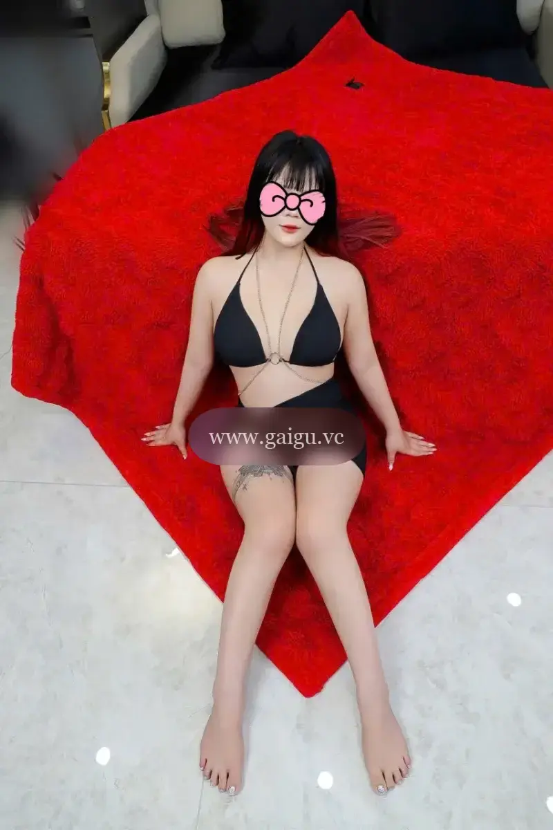 MINH NGỌC- 2K3 HÀNG NON TƠ NHÍ NHẢNH HỒN NHIÊN