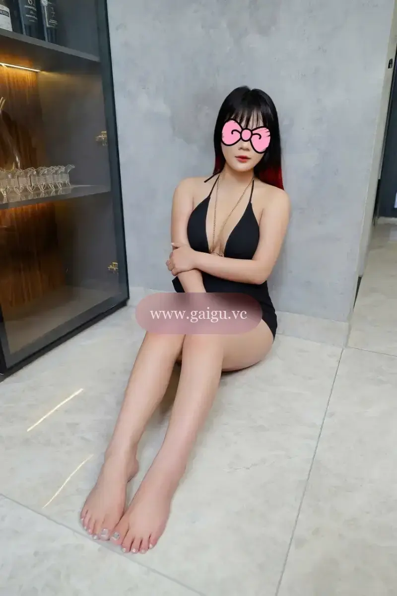 MINH NGỌC- 2K3 HÀNG NON TƠ NHÍ NHẢNH HỒN NHIÊN