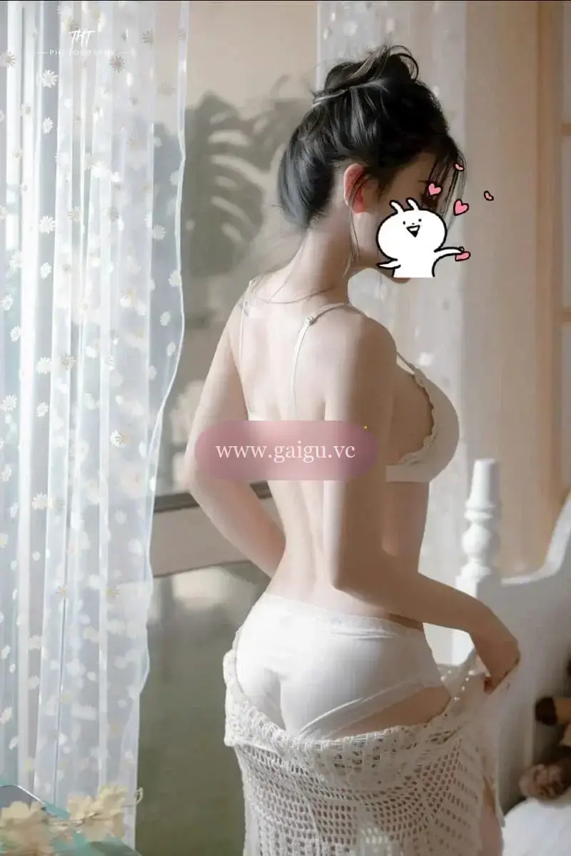 Bé Mon - Thiên Thần Cute Phô Mai Que, Gu Loli Cực Yêu Nha AE