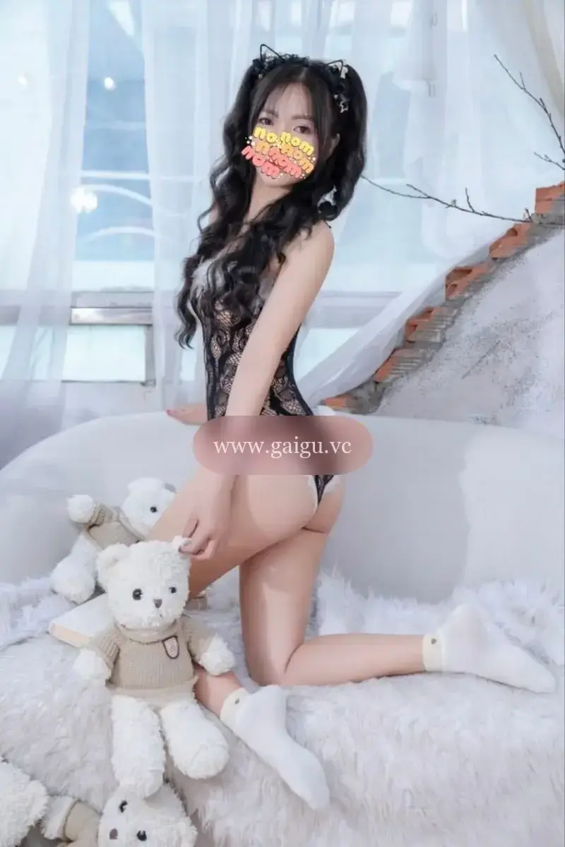 ( ) LÂM NHI - FACE NÉT - 3 VÒNG NÓNG BỎNG