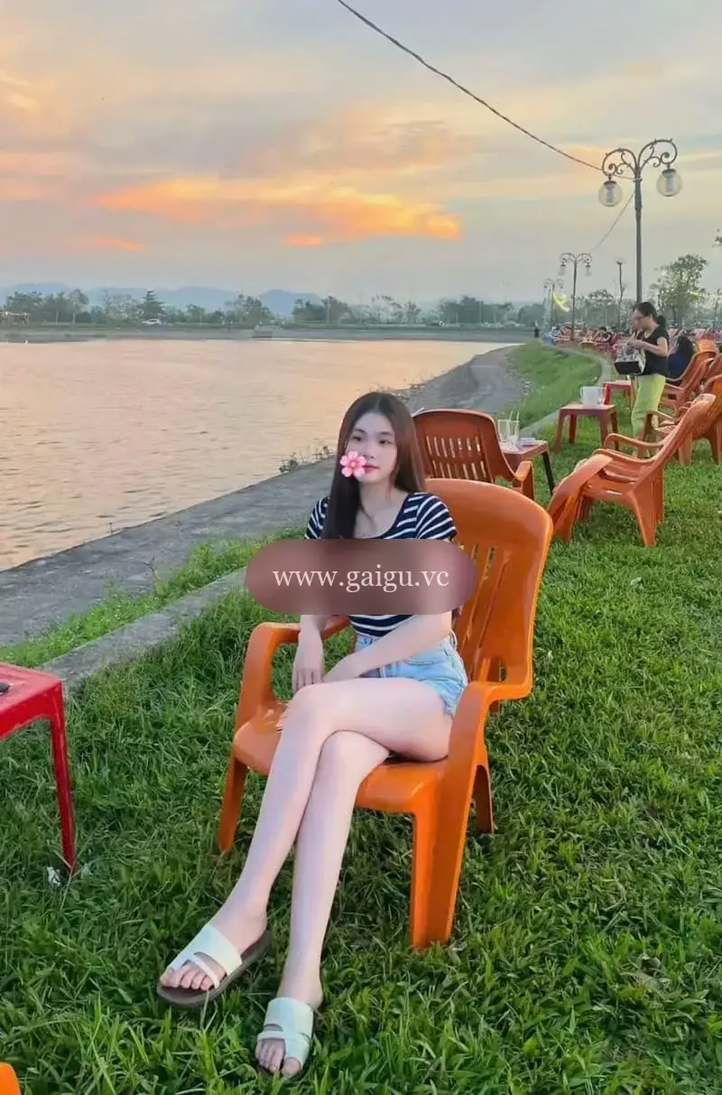 :Gái Miền Tây CHÚC NGỌC_Nhẹ Nhàng Dịu Dàng.Dâm Vô Đối ae nha