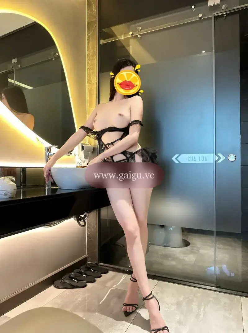 HOT GIRL❤️ PÉ MIU ❤️NEW FACE - VẺ ĐẸP XINH NGOAN, CHIỀU KHÁCH NHẸ NHÀNG