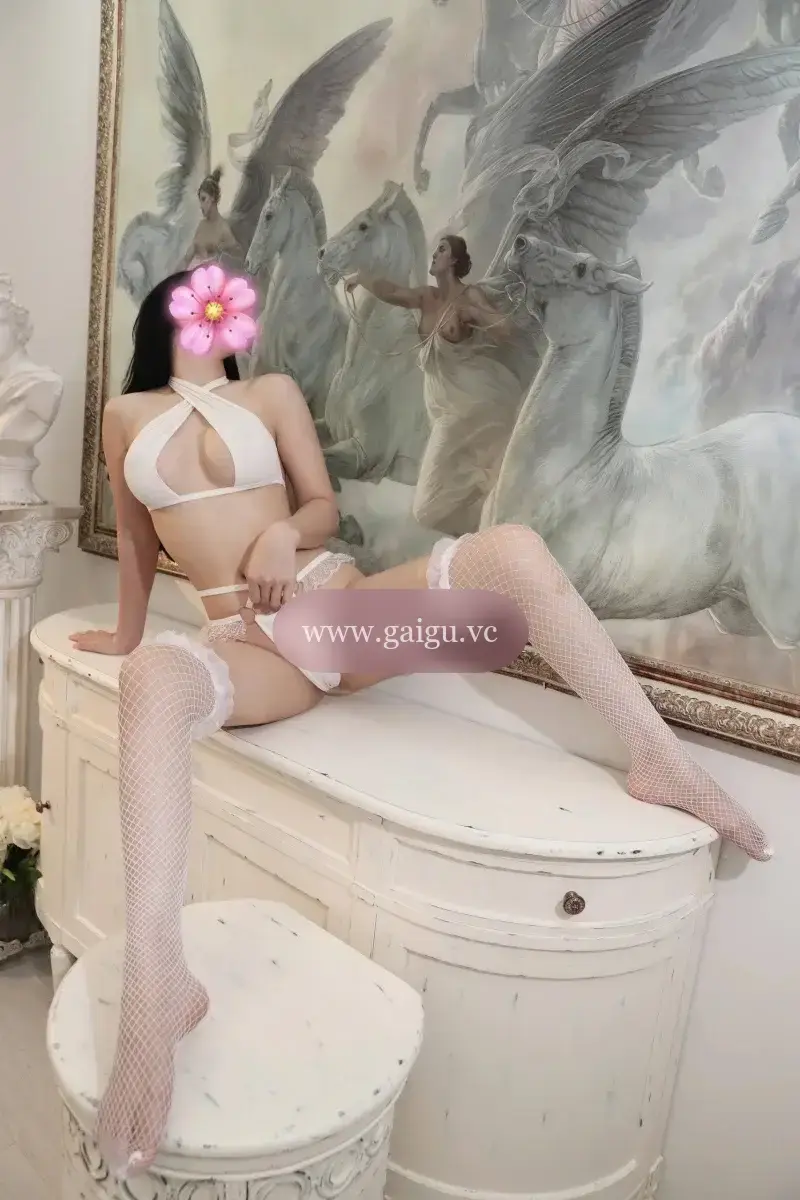 🌸HÀNG CAO CẤP🌸 CHI CHI HORGIRL 2k5 BABY_ CHÂN DÀI 1M68_MẶT XINH NHƯ THIÊN THẦN CHUẨN DÁNG SIÊU MẪU