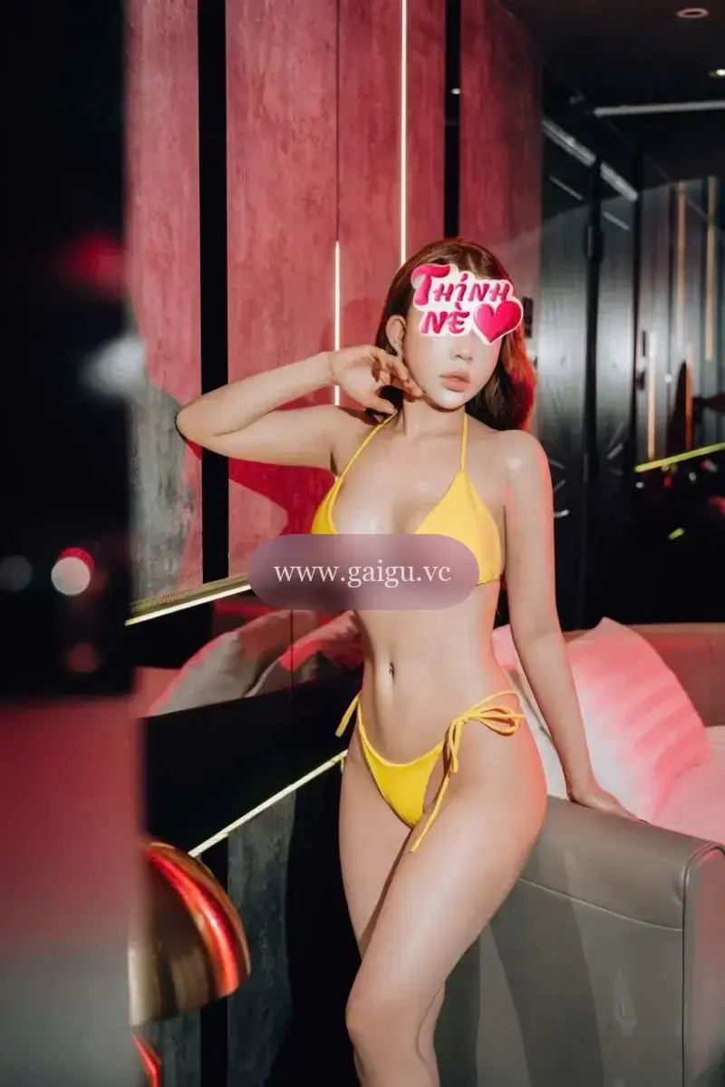 MI MI - EM GÁI NHÍ NHẢNH HỒN NHIÊN HAY CƯỜI RẤT DUYÊN