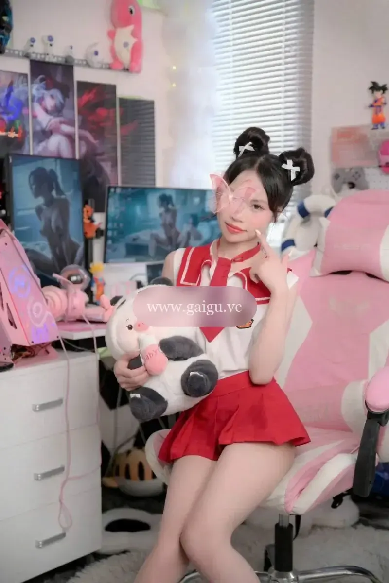 NEW BÉ XÍU - BABY NON TƠ SEXY QUYẾN RŨ