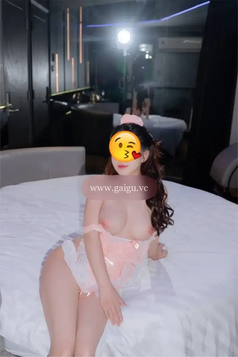 ⛔️TREO BÍM ⚠️[  KHÔNG XÁC THỰC THEO QUY ĐỊNH]
gen Z MIU MIU tuyệt thế giai nhân pro maximumm