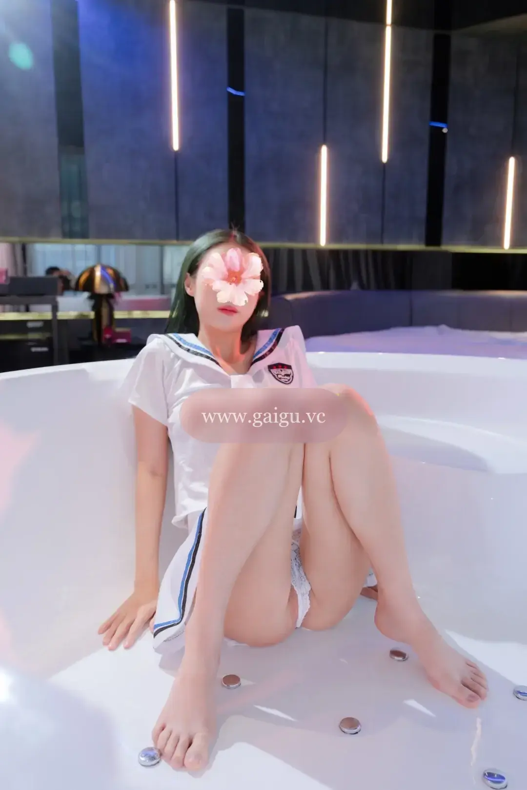 🔥Bé Như🔥 2k5 🔥 Sinh Viên Mới Ra Trường 🔥 Cao Ráo Mình Dây Trẻ Xinh Cho AE