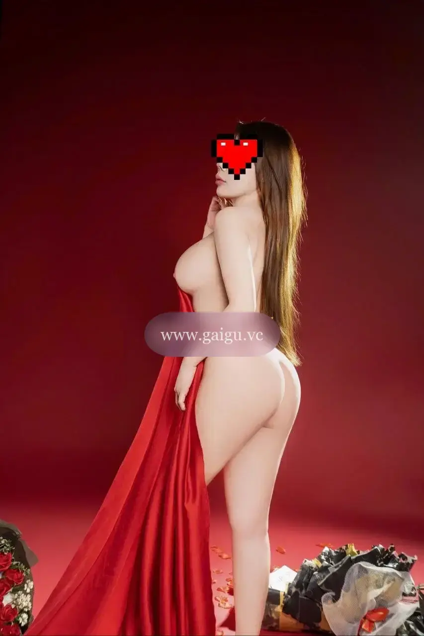 PHƯƠNG YẾN EM GÁI NHỎ NHẮN VÚ TO MÔNG BỰ TÌNH CẢM