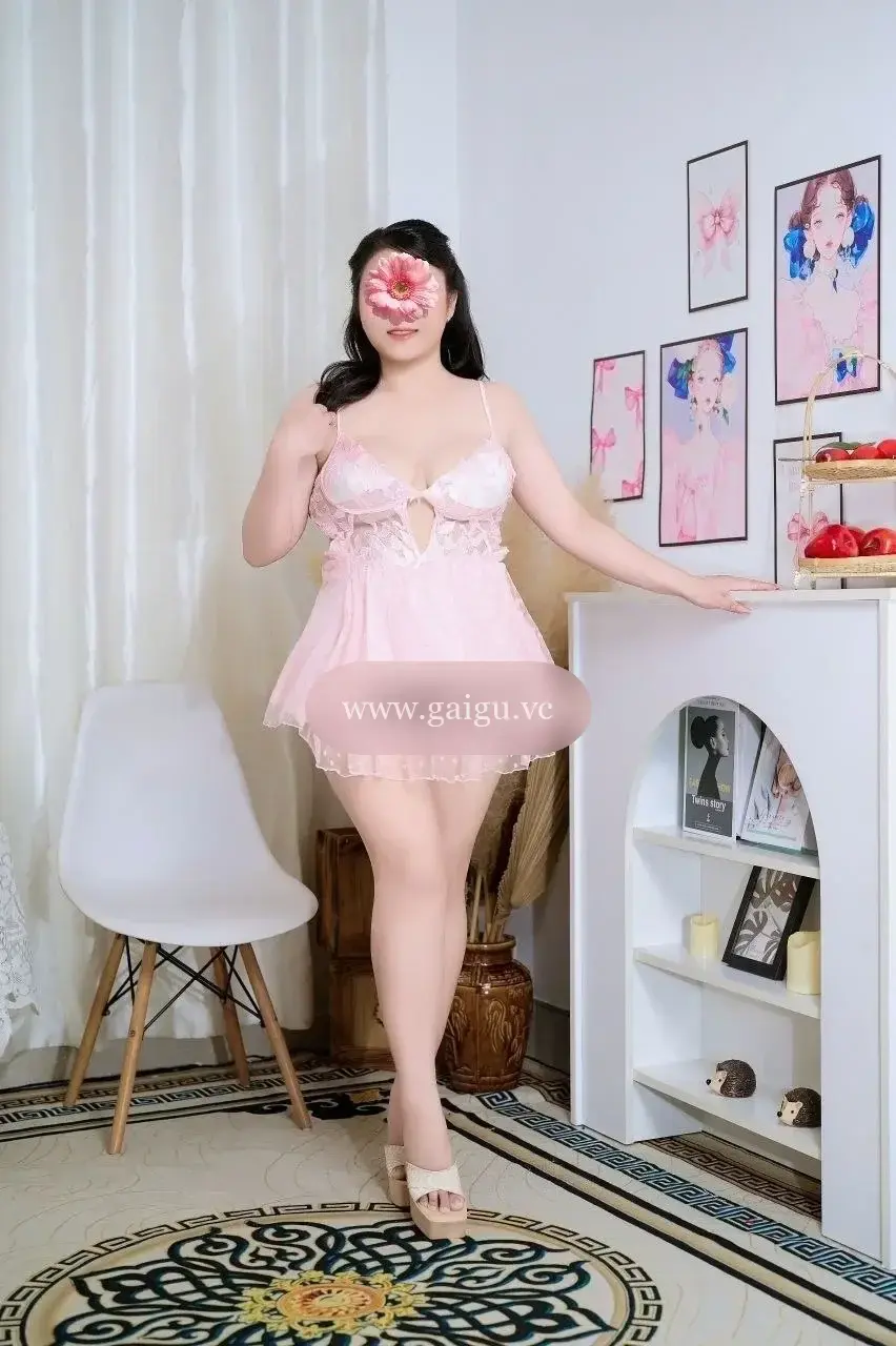 ❤️BÀI CÓ CLIP❤️ THANH THẢO XINH VÚ TO MÔNG BỰ BODY NÓNG BỎNG ĐI ĐƯỜNG LƯỠI RẤT DÂM NHƯ PHIM SEX
