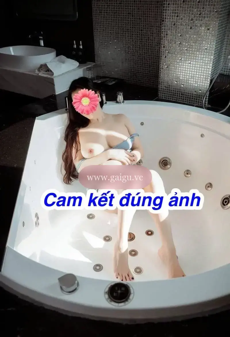 Nhã Kỳ - 2K5 Siêu Phẩm Mới Lớn, Em Gái Non Nớt Vô Đối