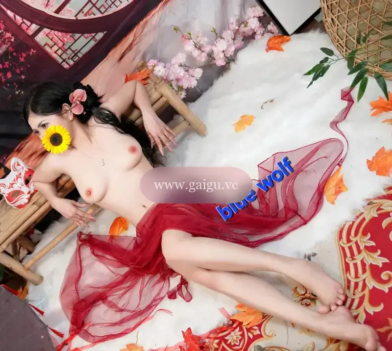 Anh Thư_em gái hàng đẹp  kỹ năng cao, phục vụ tê tái, người thật 100% so với hình