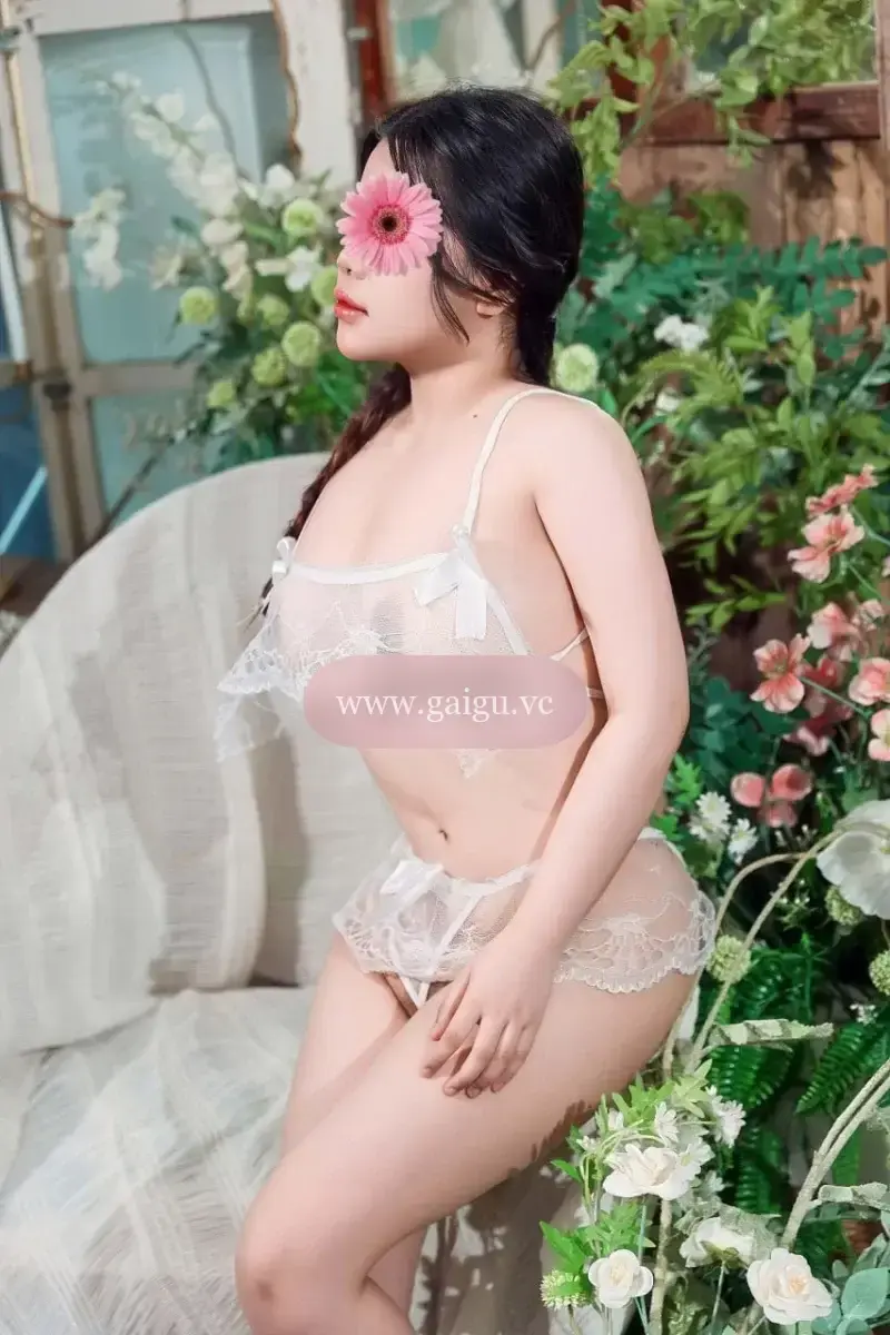 ❤️ Băng Băng ❤️ Bé gái siêu dâm xinh, non tơ siêu chất - Bé nó có ship tận nơi