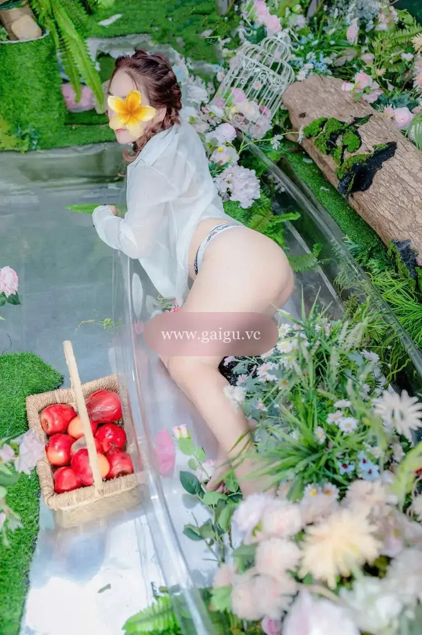 ❤️ Ngọc Trinh ❤️ Em Gái Miền Tây Mới Vào Nghề