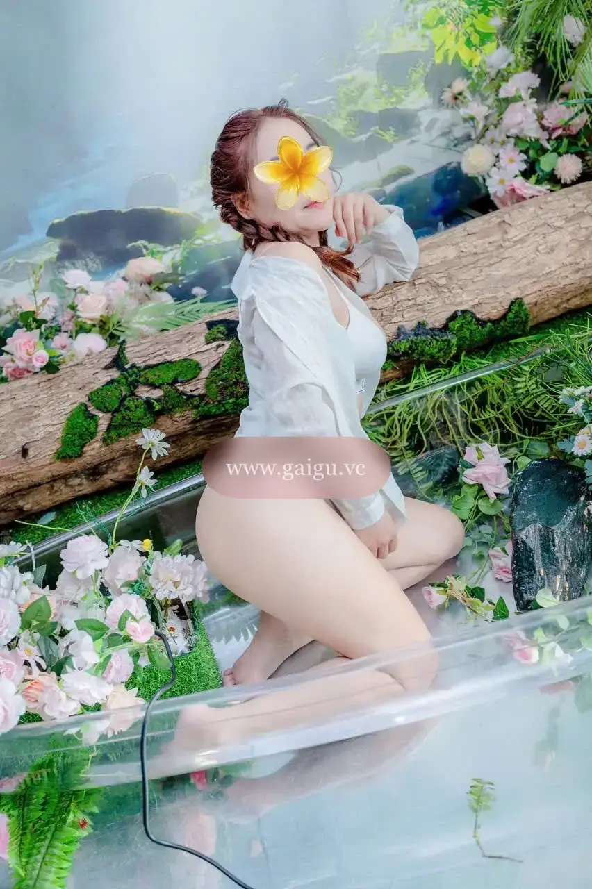 ❤️ Ngọc Trinh ❤️ Em Gái Miền Tây Mới Vào Nghề