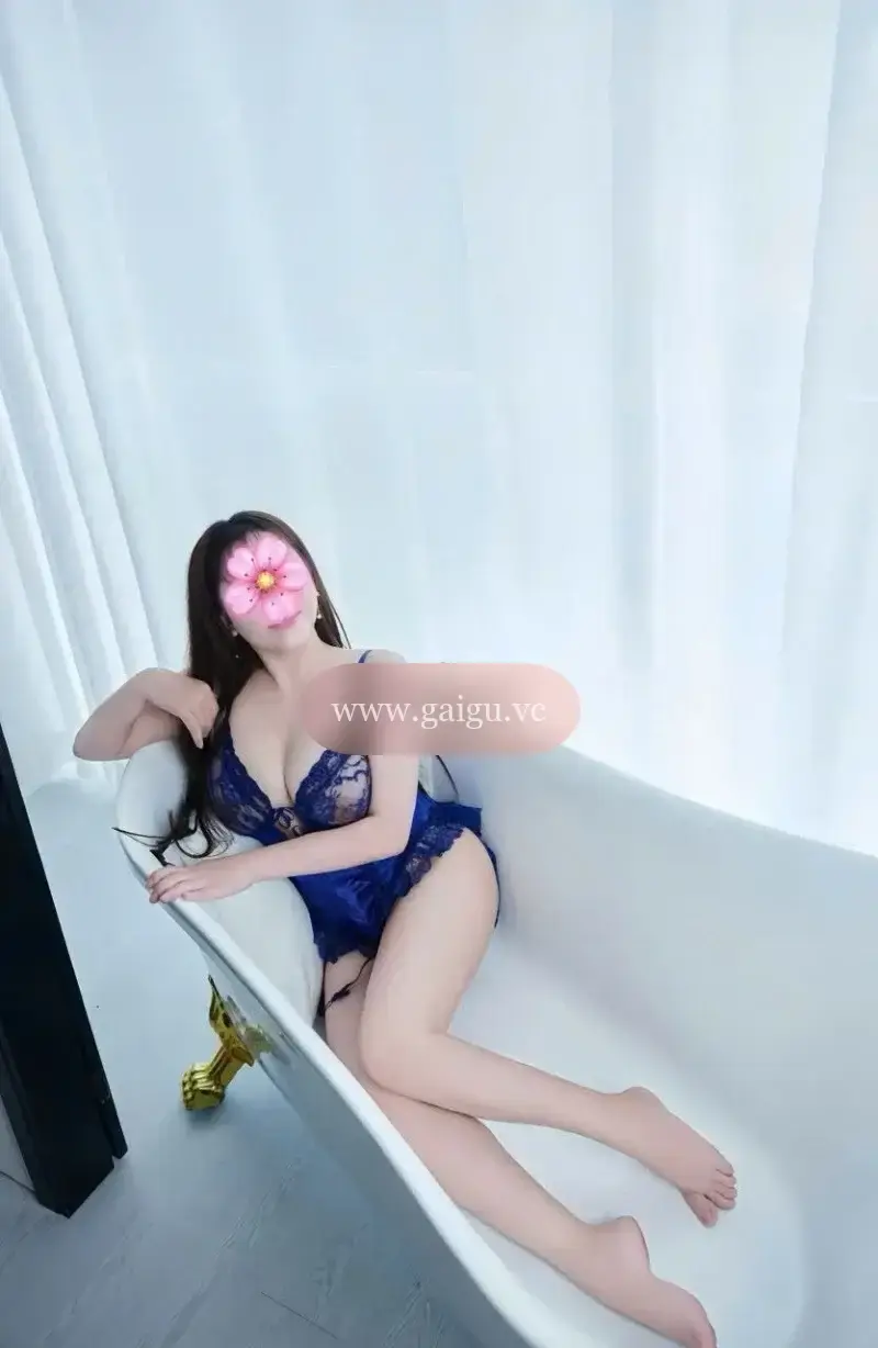 TINA 💔Hot Girl💔Dâm Xinh 💔Thích Làm Tình💔