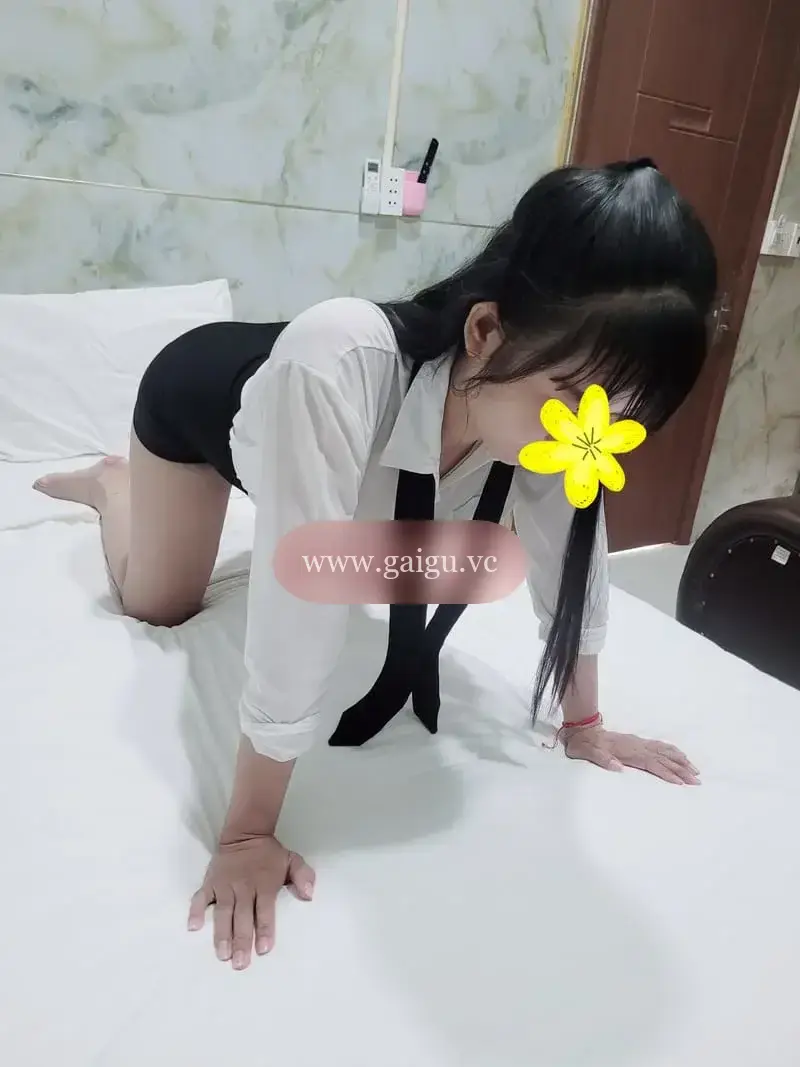 An Quỳnh hot girl 1m68 vào đời.
