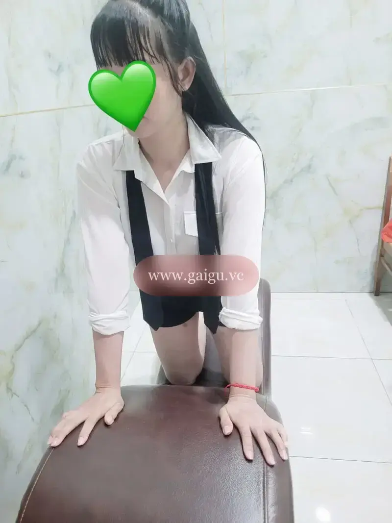 An Quỳnh hot girl 1m68 vào đời.
