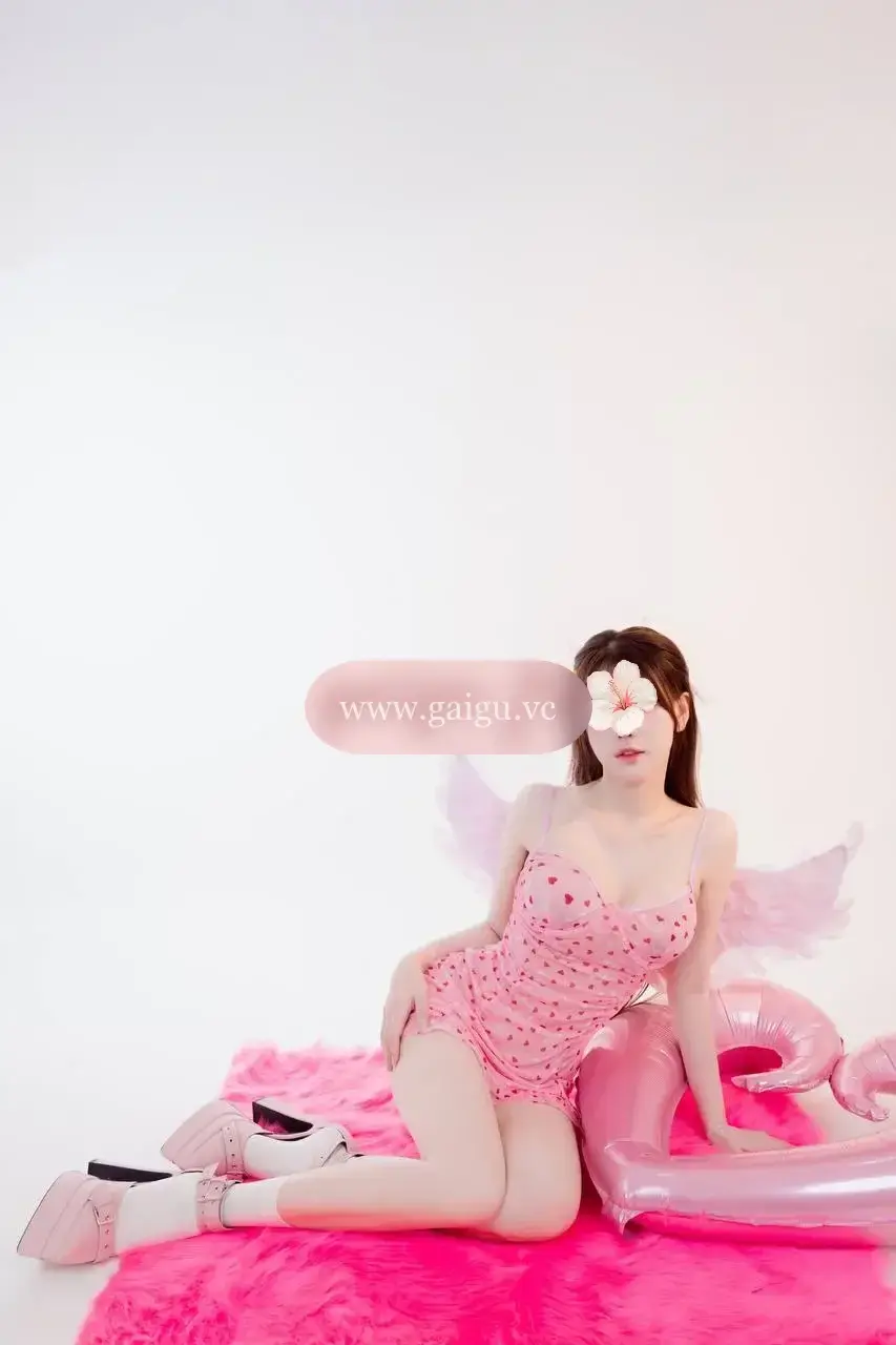 Bé  xoài hót girl em xinh tươi ngoan chiều khách