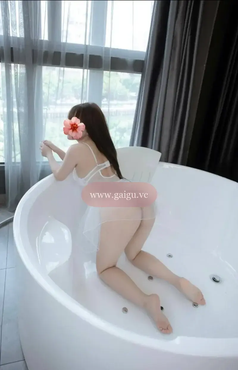 Hot!!!Trúc mai ❤️ Người Thật Việc Thật❤️Yêu chiều khách ❤️
Khu vực: Sài Gòn / Quận 8