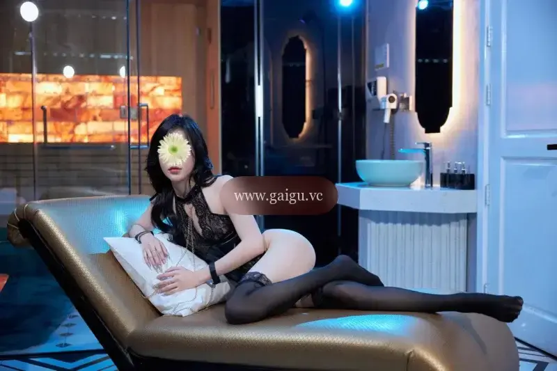 NEW 🔥TƯỜNG VY SEXY NÓNG BỎNG BODY MÌNH DÂY TÌNH CẢM NGỌT NGÀO ĐÁNG YÊU