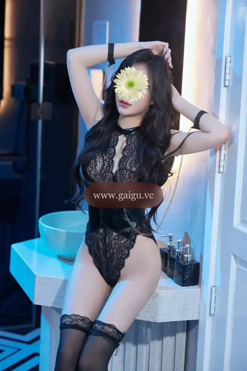NEW 🔥TƯỜNG VY SEXY NÓNG BỎNG BODY MÌNH DÂY TÌNH CẢM NGỌT NGÀO ĐÁNG YÊU
