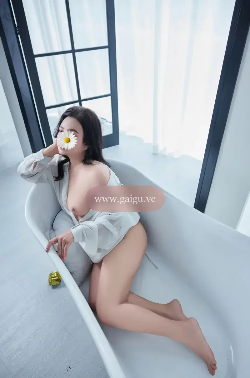 ❤️SA SA❤️ XINH DÂM VÚ TO PHỤC VỤ NHIỆT TÌNH
