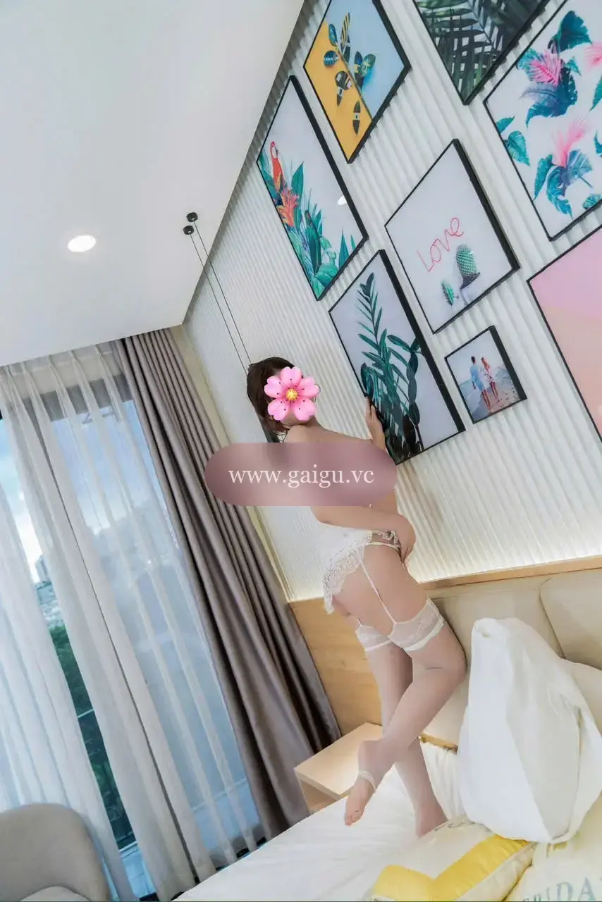 ❤️ BÉ SI 2005 ❤️ VÚ TO BÍM CĂNG MỌNG - DỄ THƯƠNG PHỤC VỤ NHẸ NHÀNG ÂU YẾM