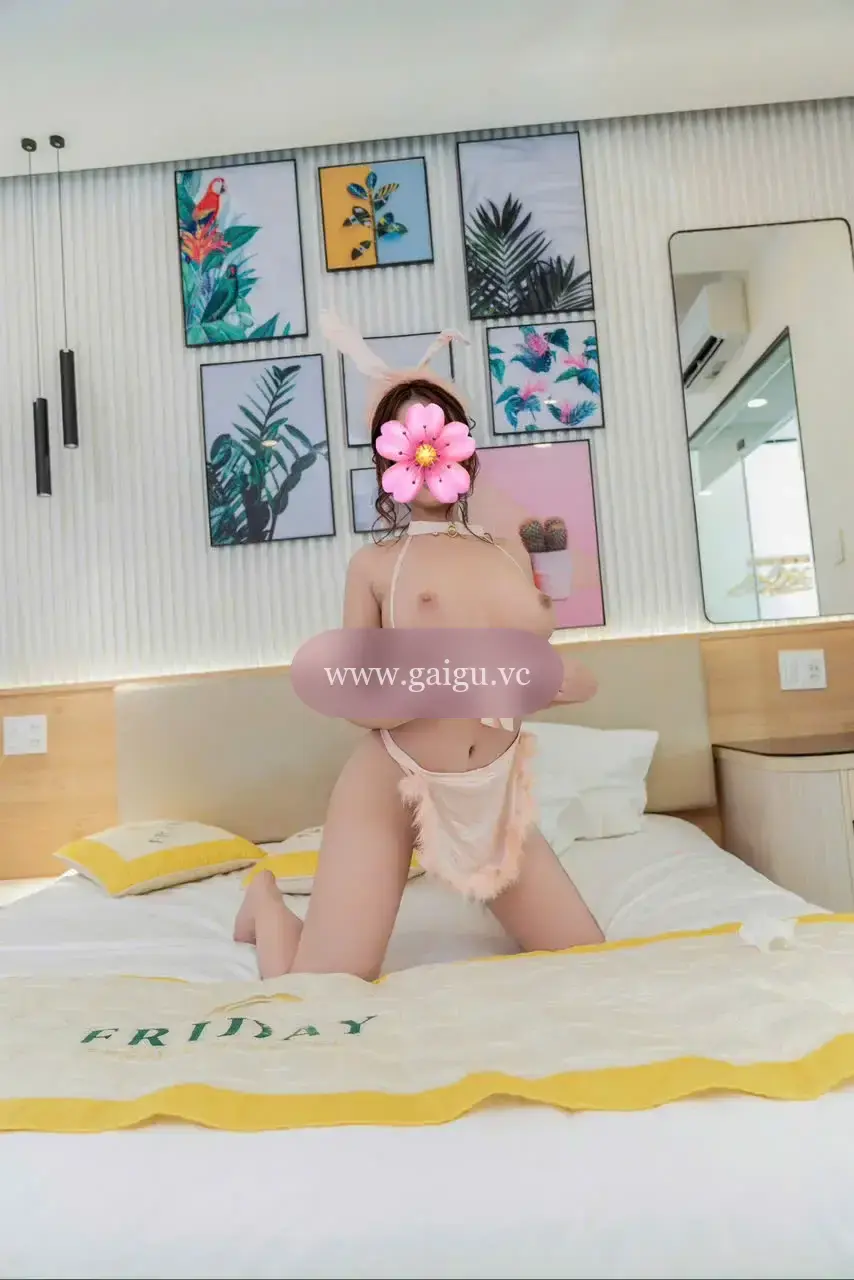 ❤️ BÉ SI 2005 ❤️ VÚ TO BÍM CĂNG MỌNG - DỄ THƯƠNG PHỤC VỤ NHẸ NHÀNG ÂU YẾM