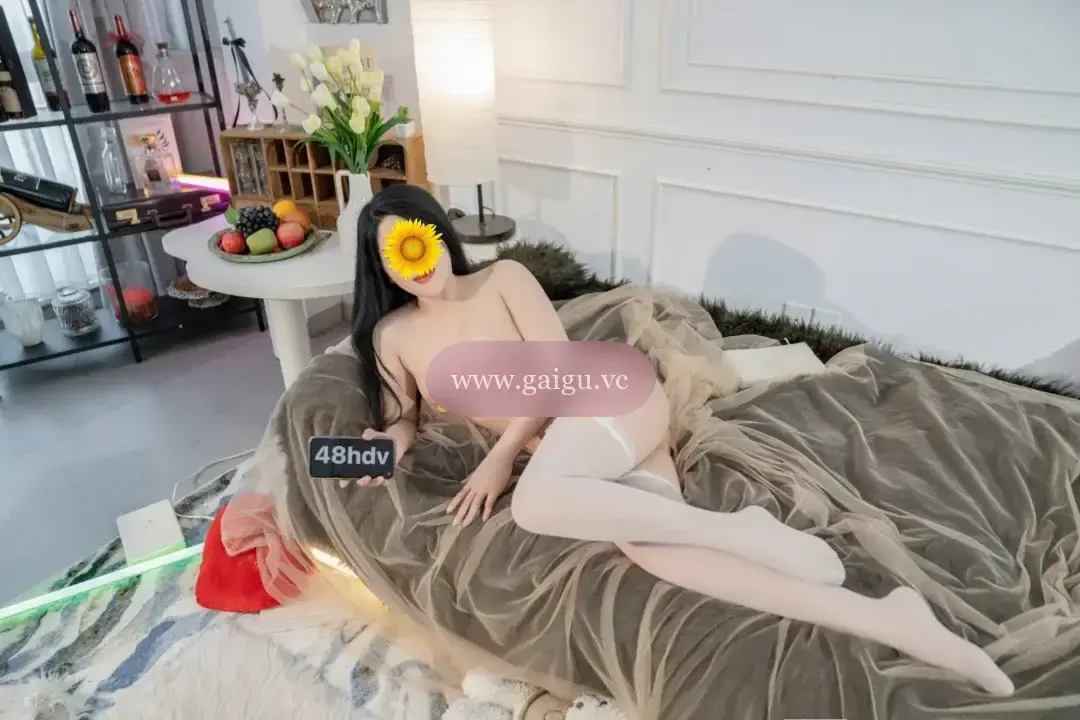 HÀ PHƯƠNH EM GÁI DÂM TÌNH CẢM NHẸ NHÀN