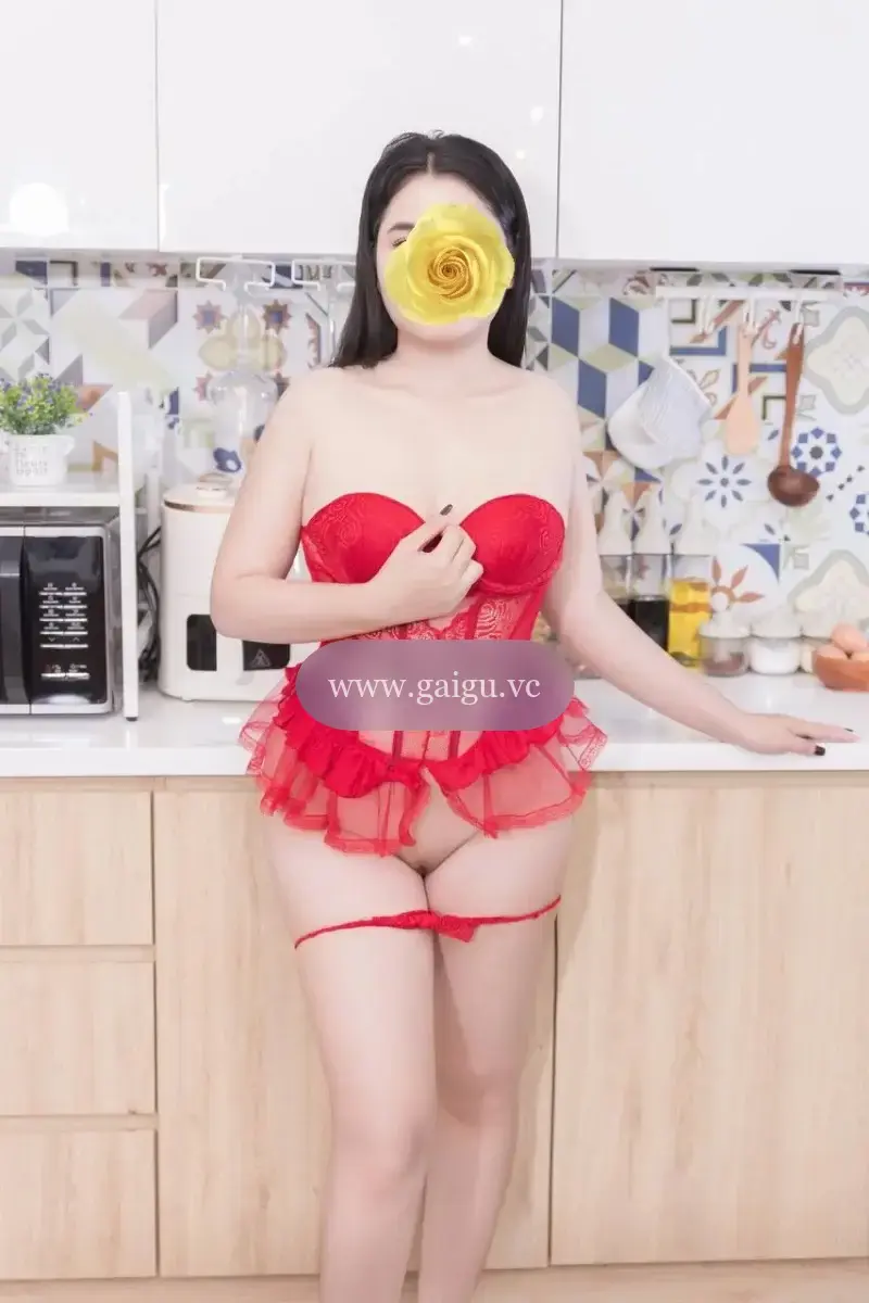 Linh Nhi- 100% Gái non mới lớn