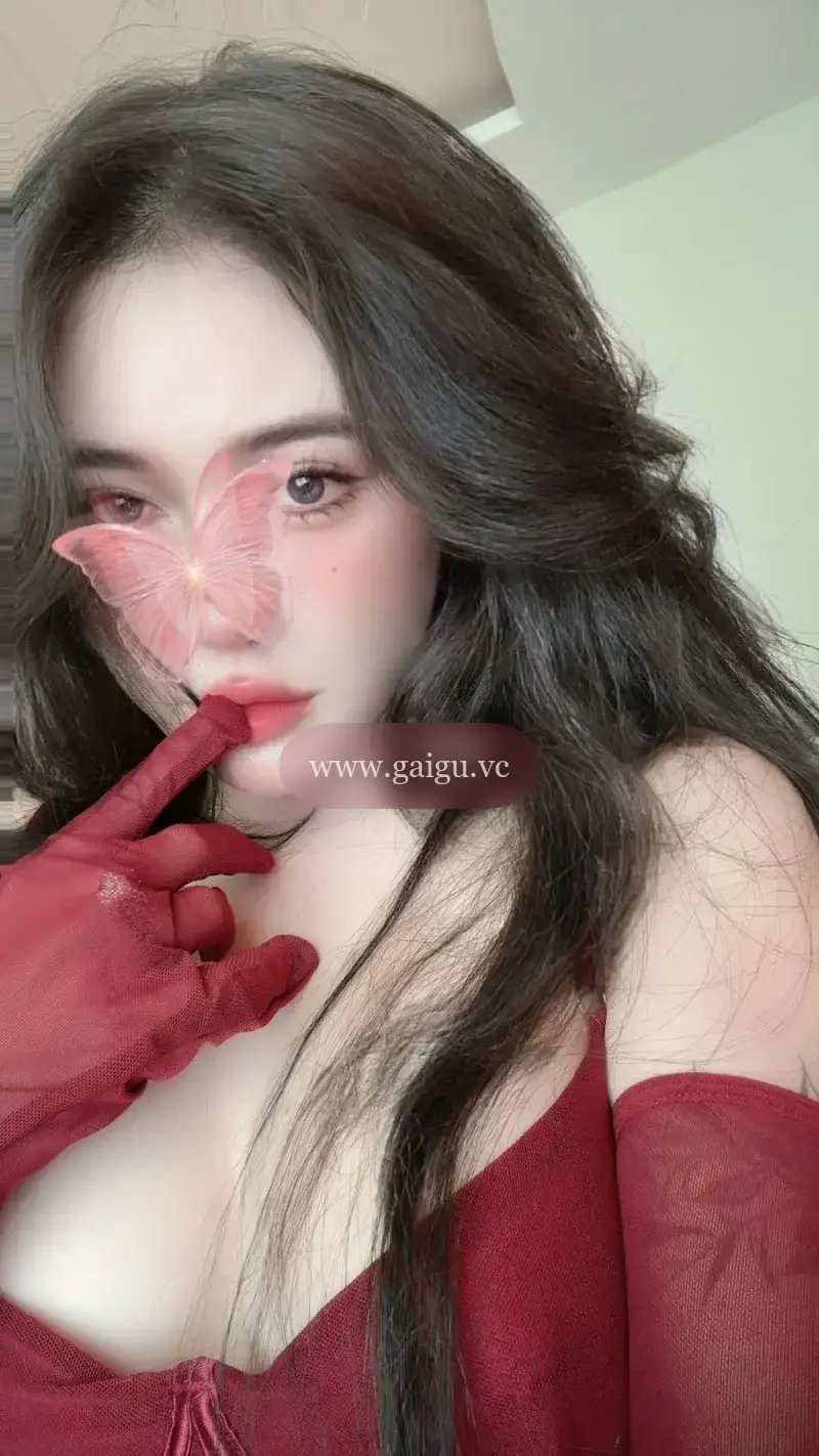 Tiểu Phụng - Vẻ đẹp cuốn hút - Dâm đãng không ngờ