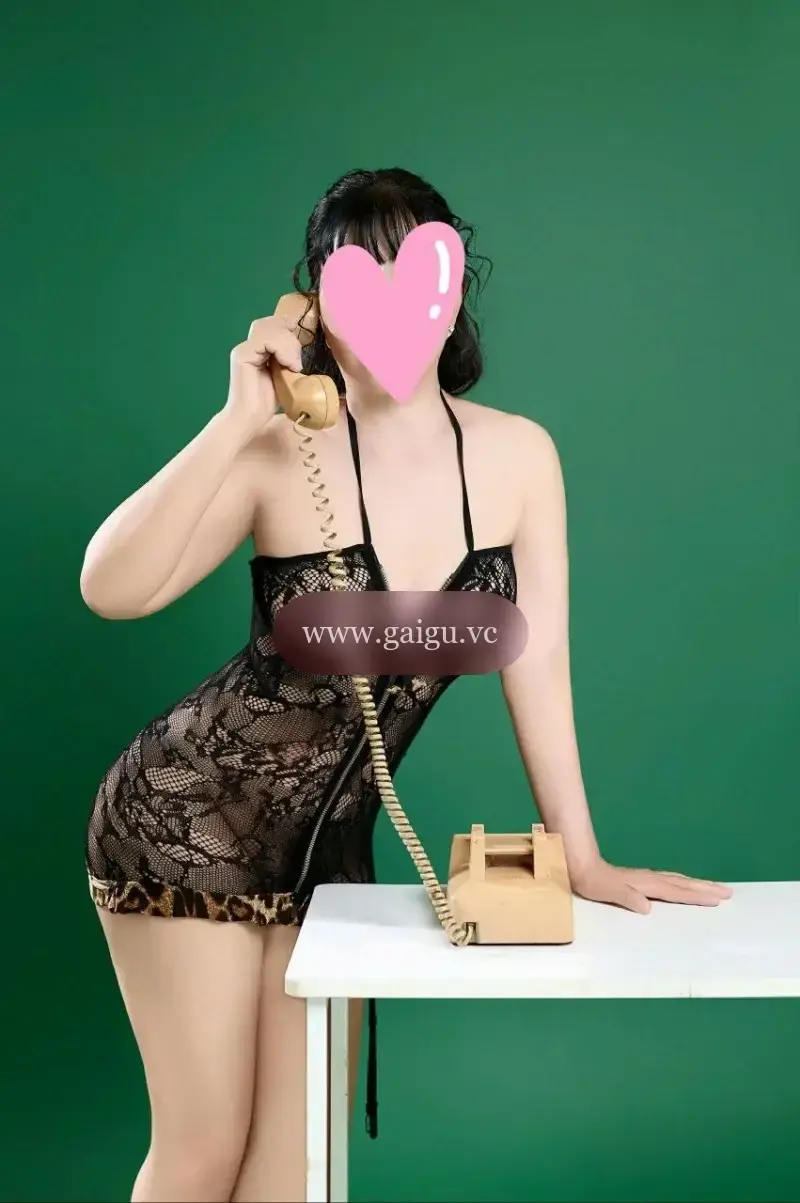 Bảo Ngọc_ Làm tình cực phê, chiều khách hết mình
