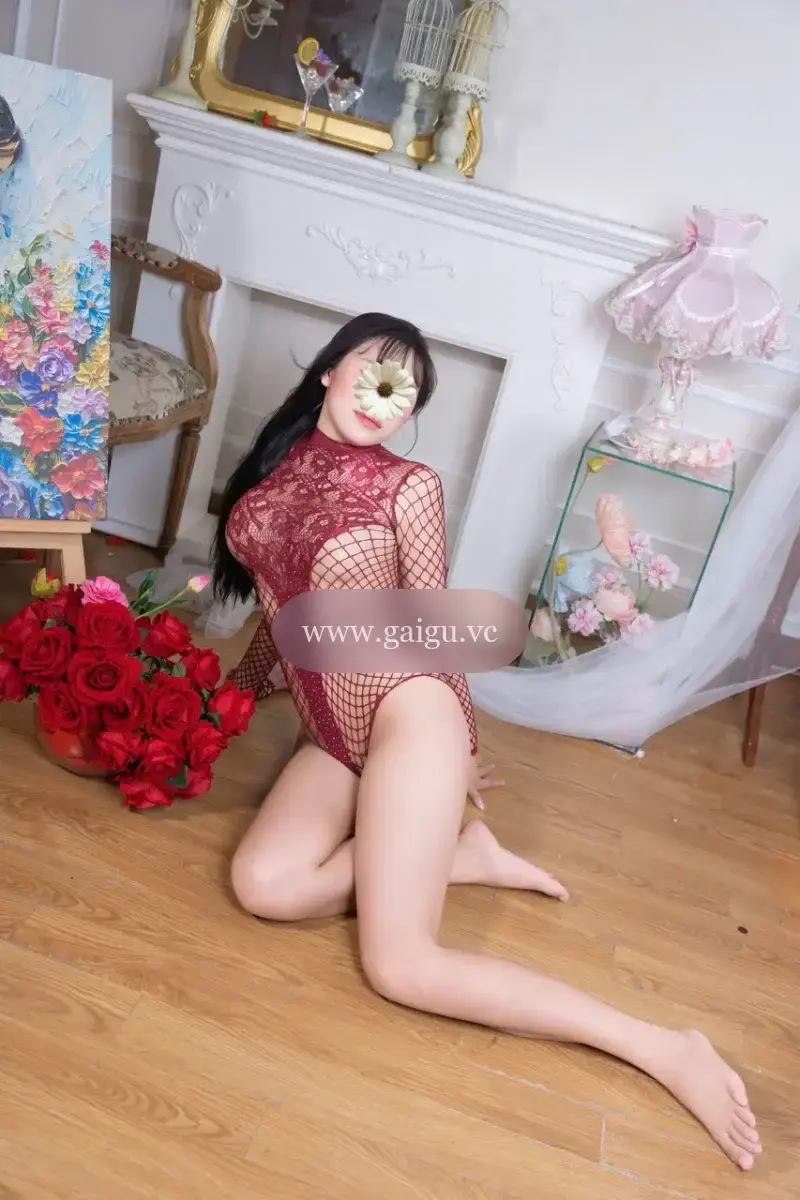 BÉ NẤM- DÂM NỮ MÌNH DÂY BÚ LIẾM CHUYÊN NGHIỆP, MAKE LOVE ĐỈNH CAO