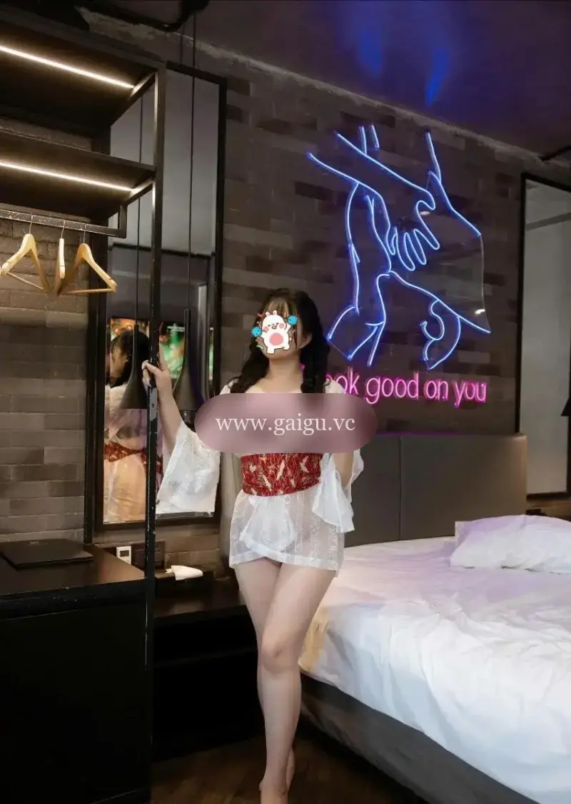 💗GÁI TEEN MIỀN TÂY VY AN _ BODDY GỢI CẢM _,MẶT XINH NON TƠ_ ĐÁNG CHECK
