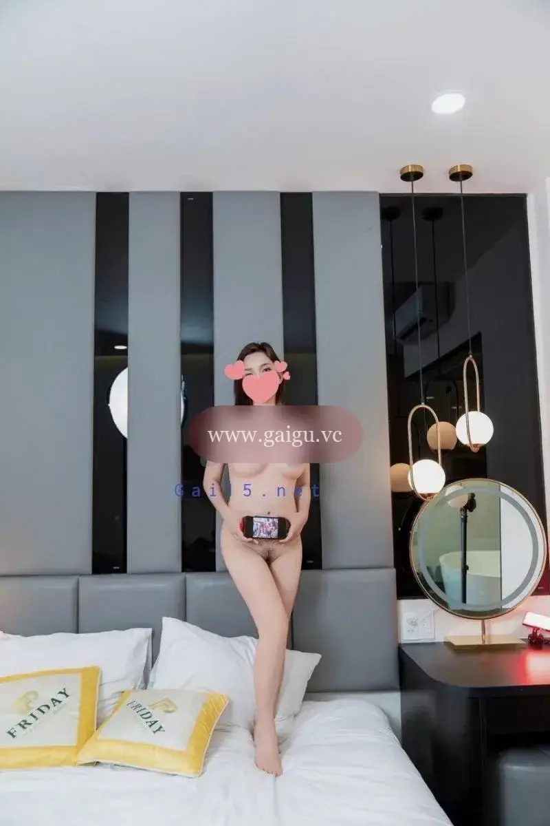Huyền Babe BODY TUYỆT PHẨM XINH DÂM NGON HẾT XÍ QU