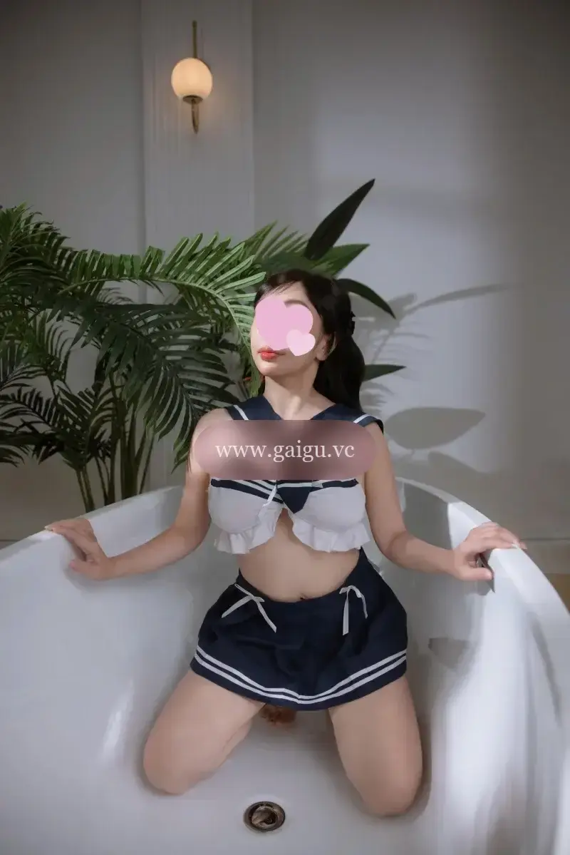 NGON XINH ⭐HỌA MI NGOAN CHIỀU CHUỘN KHÁCH VÀ NHIỆT TÌNH