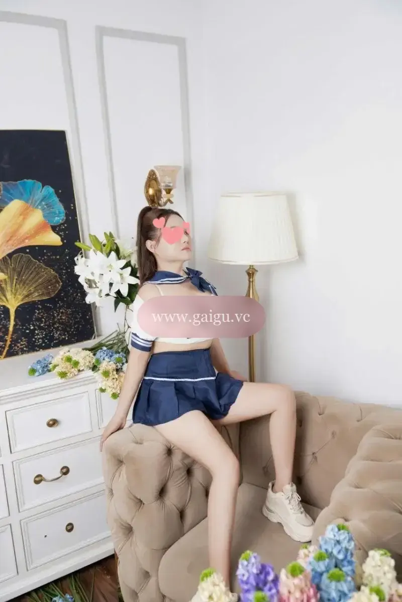 Thảo Tina THẦN DÂM SG QUẤY HẾT MÌNH
