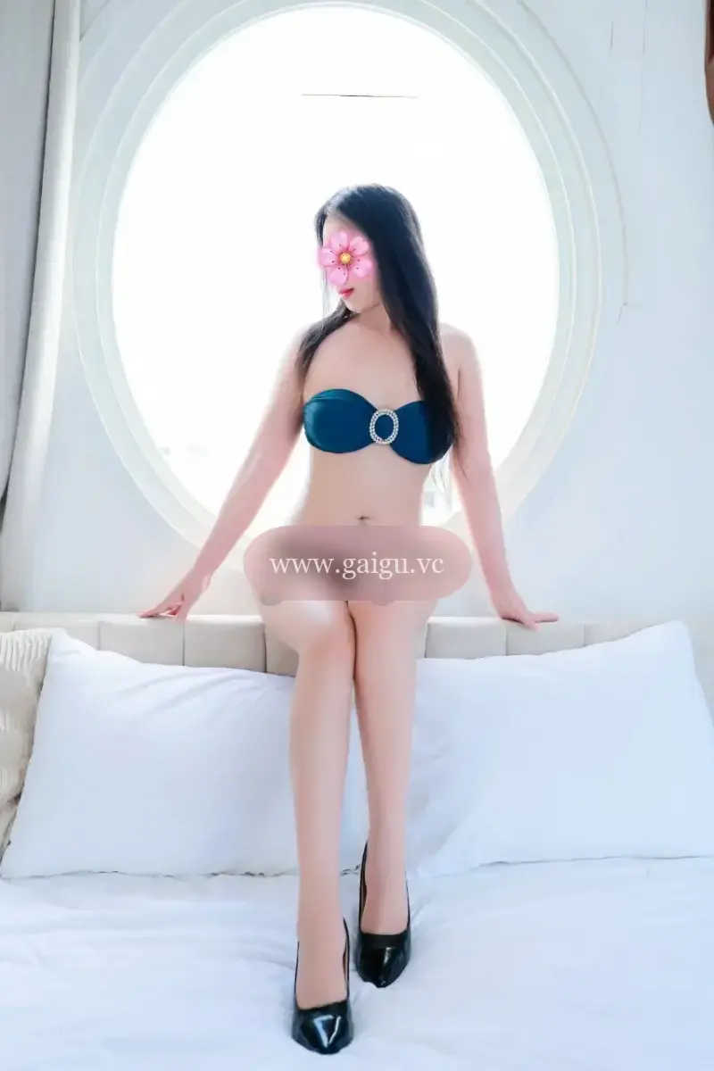 Xoài Non - Dáng đẹp, mặt xinh, làm tình đỉnh.