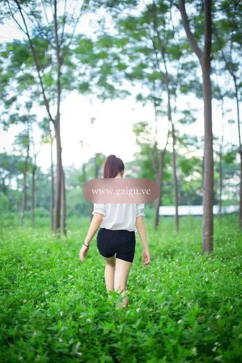 TRÂM ANH DÂM ĐÃNG