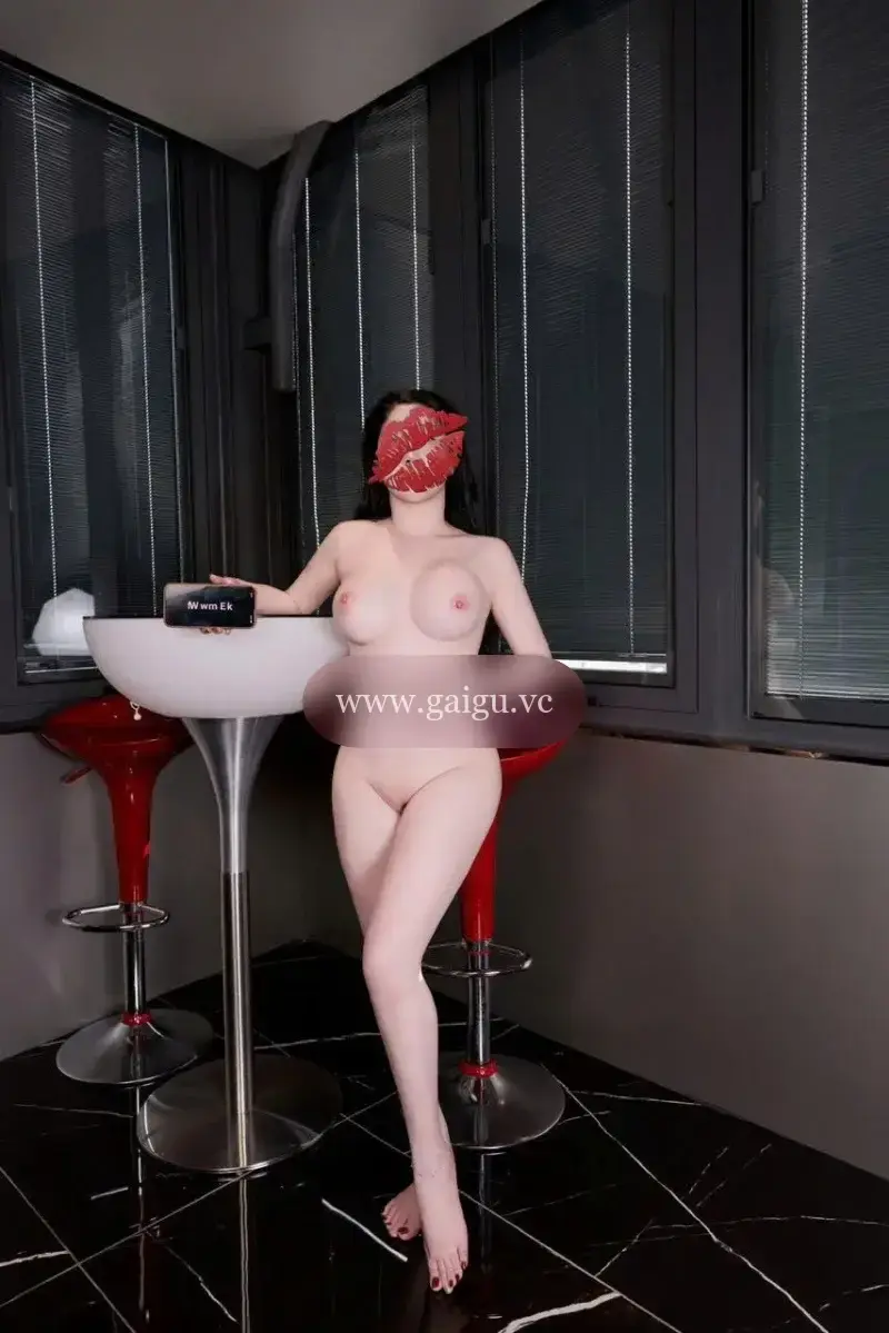 🌸CÓ CLIP SEXY🌸 KIỀU VY DÁNG NGON VÚ ĐẸP DA TRẮNG MỊN MÀNG - CHIỀU KHÁCH HƠN CẢ NGƯỜI YÊU
