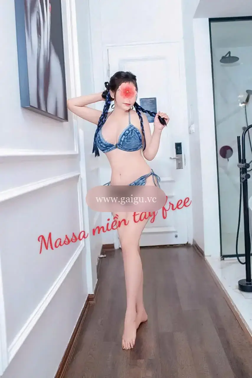TRANG BABY - NGOAN HIỀN CHIỀU KHÁCH - DÂM DÃNG CHIỀU KHÁCH - VÚ TO MÔNG CONG - BÍM KHÍT NÌN NỊT