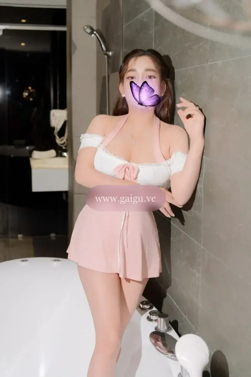 BÉ Mi 💋 SIÊU DÂM THÍCH ĐƯỢC ANH ĐÚT LÚT CÁN MÂN MÊ CON BƯỚM VÉT NGON NGỌT