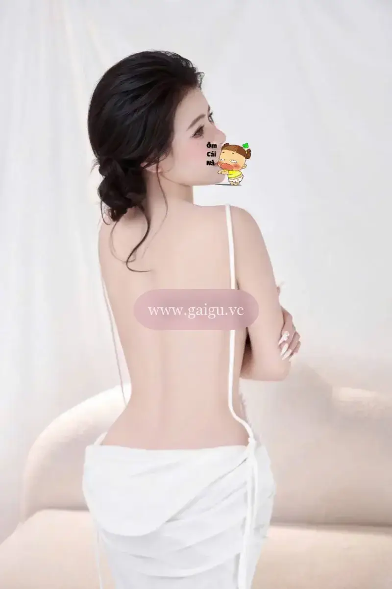 LYSA 🌸 SIÊU PHẨM DÁNG CỰC NUỘT ĐIỆU ĐÀ SANG TRỌNG QUÝ PHÁI CHUẨN DÁNG TỪ CHÂU ÂU