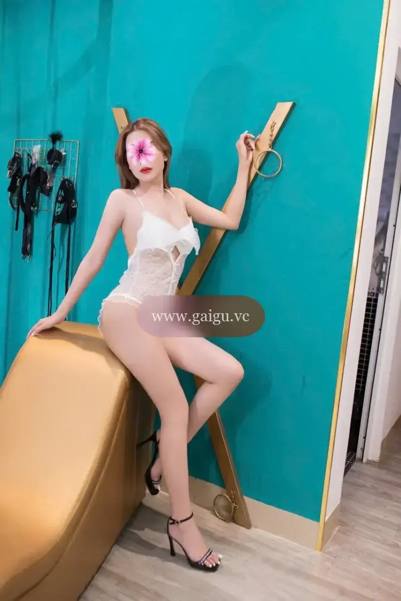 💋Thảo Vy 💋 Mặt dâm bú liếm phê chuẩn người đúng hình